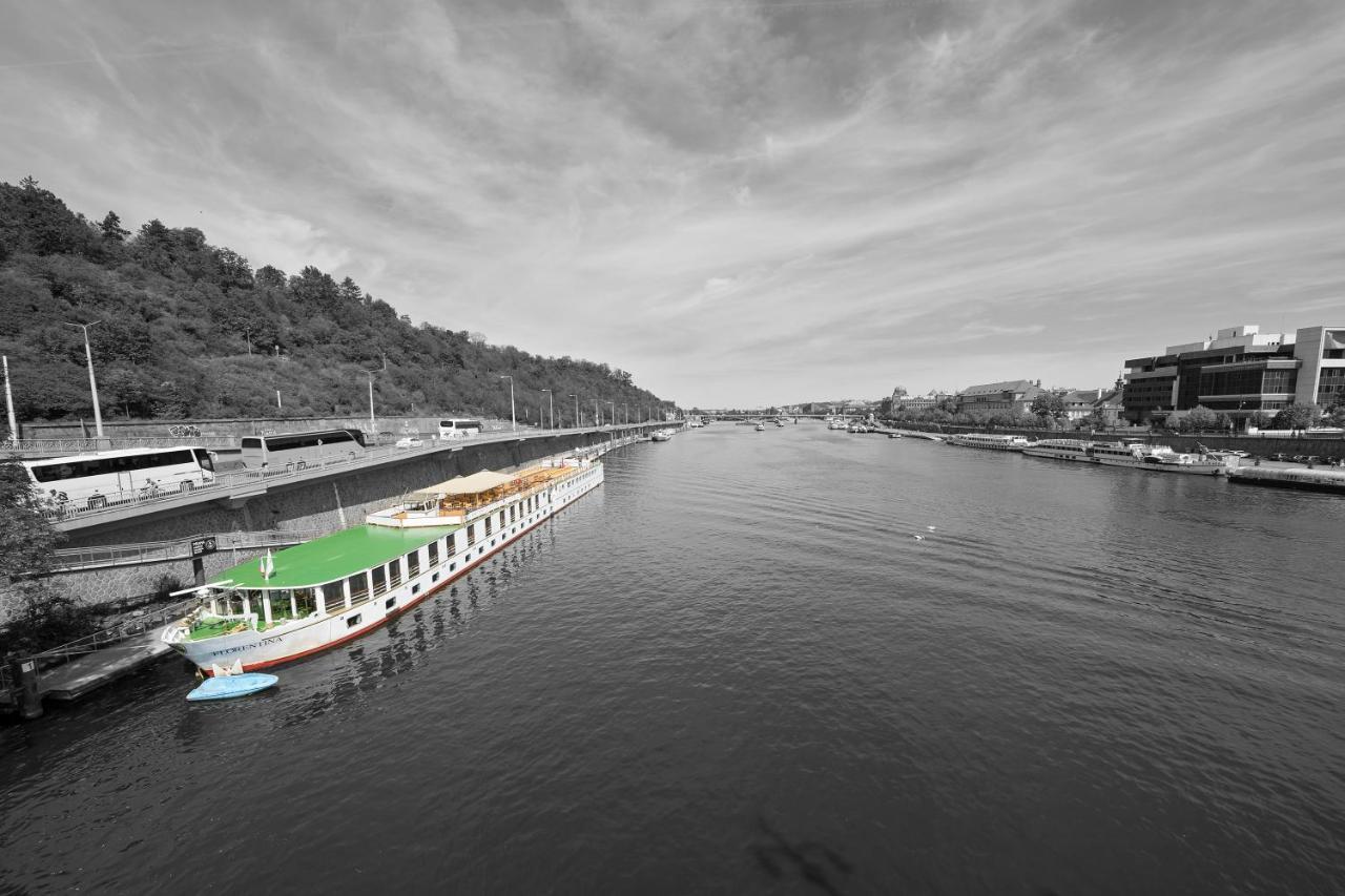 Florentina Boat Praga Exterior foto